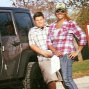 Meet your Posher, Mandy